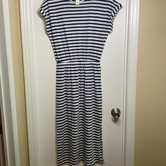 H&M - Navy & White Stripe MIDI Dress Size XS - Picture 5 of 7